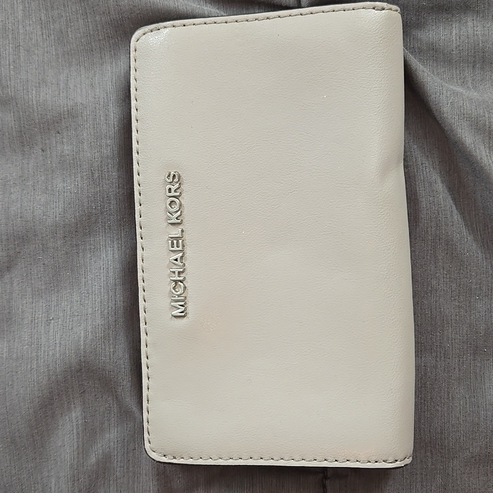 Michael Kors wallet